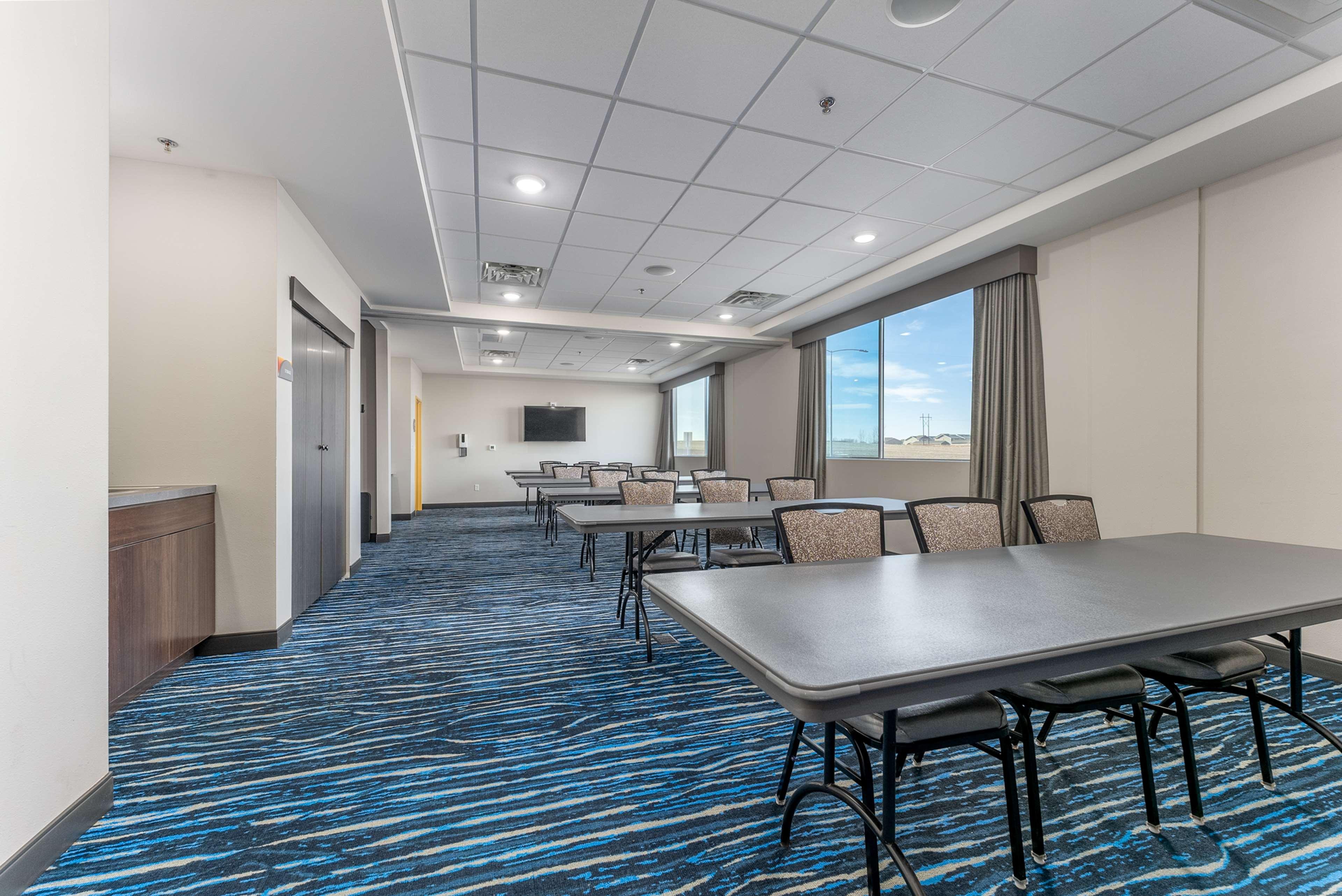Glo Best Western Dawley Farms In Sioux Falls Dış mekan fotoğraf